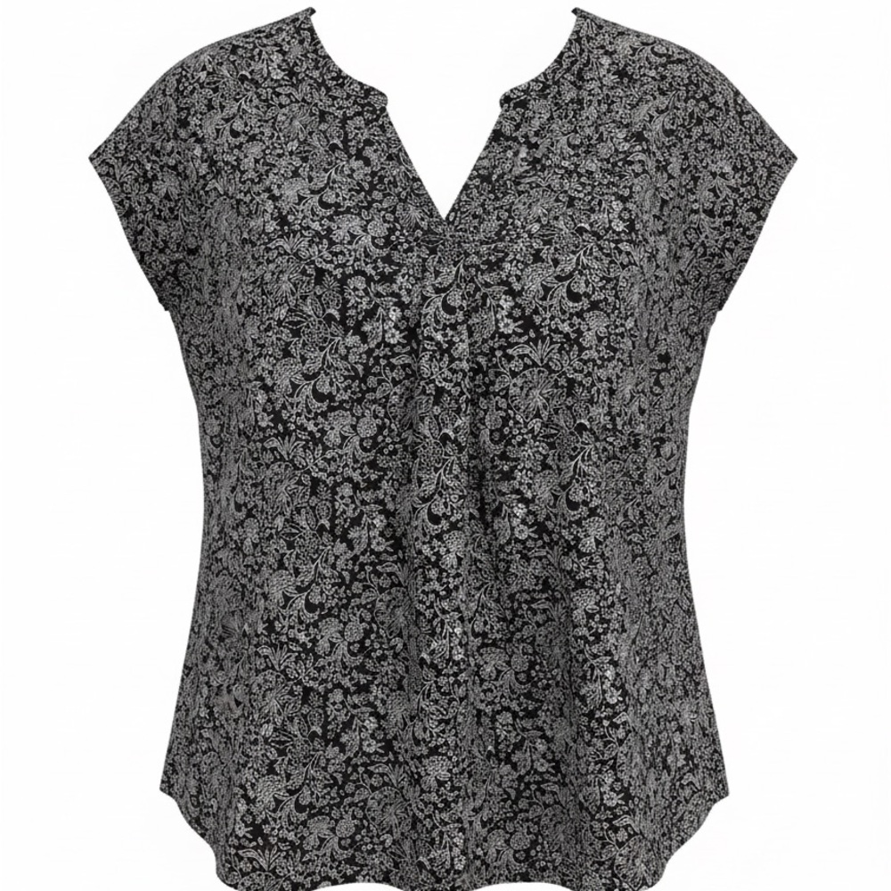 Lane Bryant Black & White Paisley V-Neck Top Size 18/20